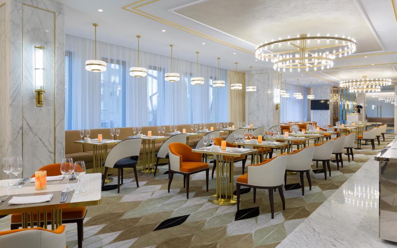 Lotte Hotel سامارا المظهر الخارجي الصورة The restaurant