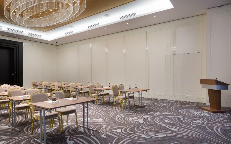 Lotte Hotel سامارا المظهر الخارجي الصورة Meeting room