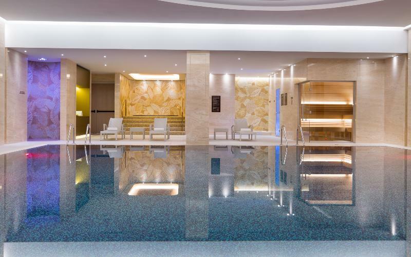 Lotte Hotel سامارا المظهر الخارجي الصورة The spa at The Landmark